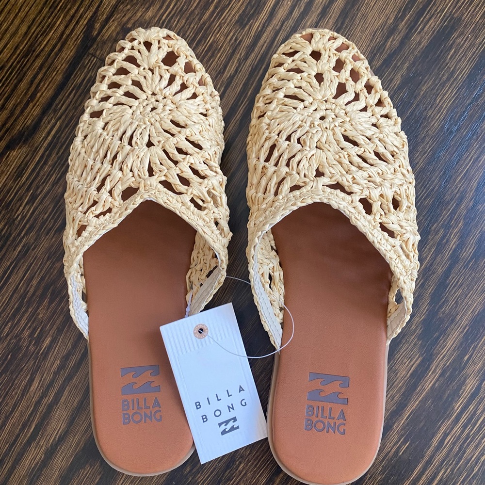 Billabong sandals BRAND NEW